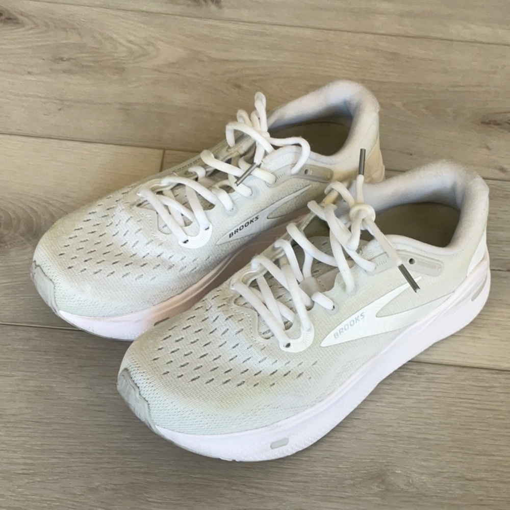 Brooks ghost max